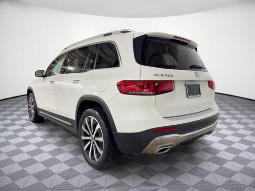 White 2021 Mercedes-Benz GLB 250 Base