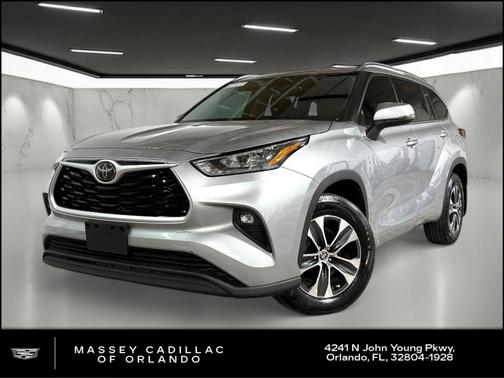 2020 Toyota Highlander XLE