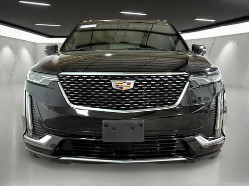 2023 Cadillac XT6 Premium Luxury FWD