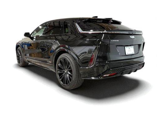 2026 Cadillac LYRIQ V