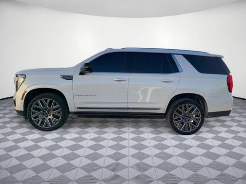 White Frost Tricoat 2025 GMC Yukon Denali Ultimate