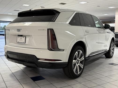 2025 Cadillac Escalade Luxury
