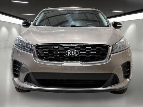 2019 Kia Sorento S