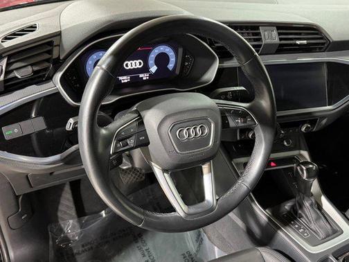 2021 Audi Q3 40 Premium