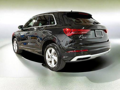 2021 Audi Q3 40 Premium