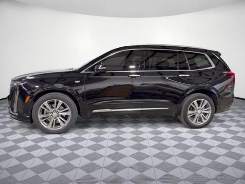 Stellar Black Metallic 2024 Cadillac XT6 Premium Luxury FWD