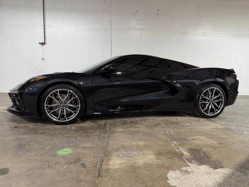 Carbon Flash Metallic 2024 Chevrolet Corvette Stingray w/2LT