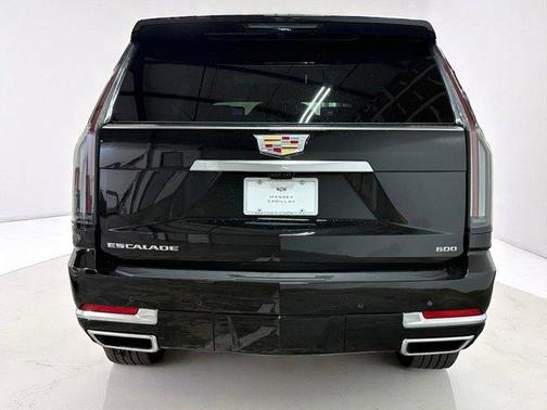2025 Cadillac Escalade Premium Luxury