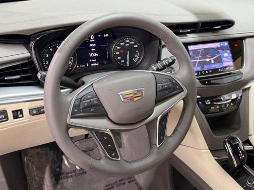 Emerald Lake Metallic 2026 Cadillac XT5 Premium Luxury