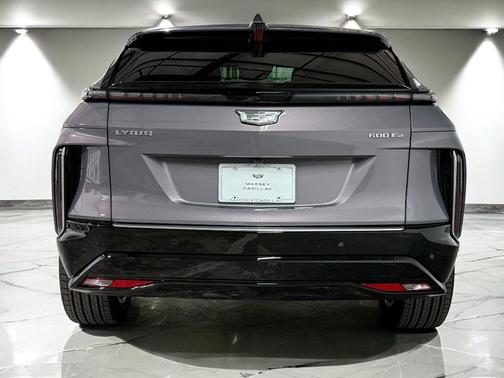 2025 Cadillac LYRIQ Luxury w/1SC