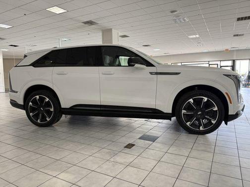 2025 Cadillac Escalade Sport