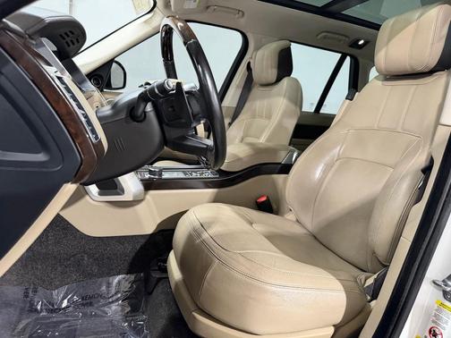 Tan 2019 Land Rover Range Rover 3.0L V6 Supercharged HSE