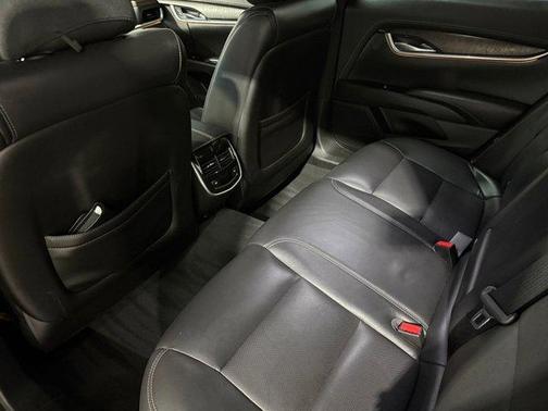 Radiant Silver Metallic 2018 Cadillac XTS Luxury