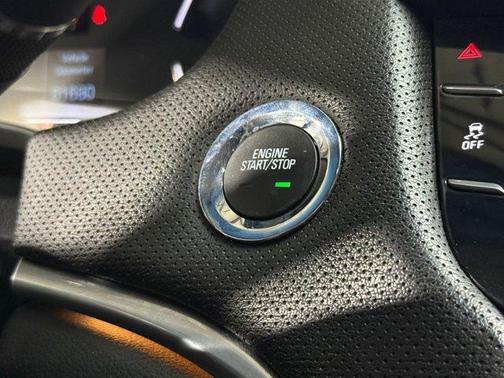 Radiant Silver Metallic 2018 Cadillac XTS Luxury