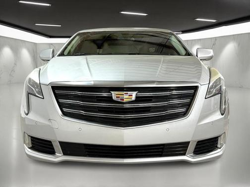 2018 Cadillac XTS Luxury