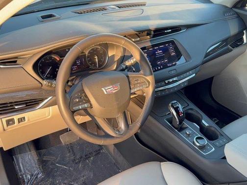 Infrared Tintcoat 2022 Cadillac XT4 Premium Luxury