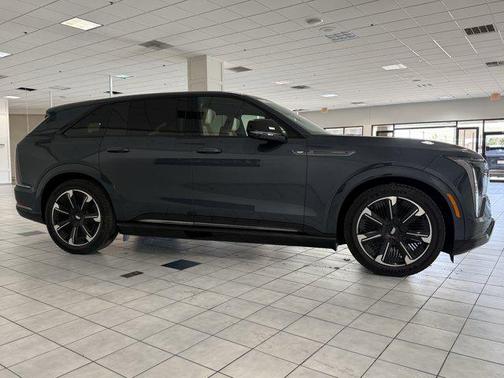 2025 Cadillac Escalade Sport
