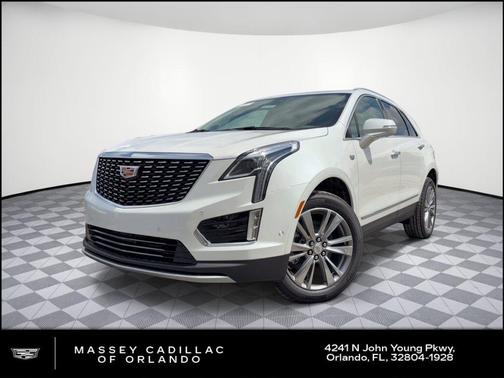 Crystal White Tricoat 2026 Cadillac XT5 Premium Luxury