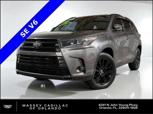 2019 Toyota Highlander SE