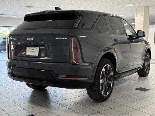 2025 Cadillac Escalade Sport