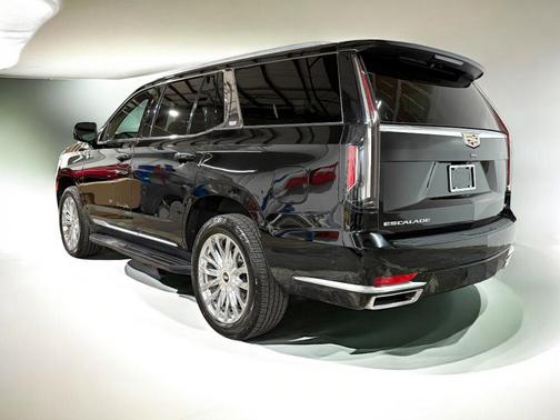 2022 Cadillac Escalade Premium Luxury