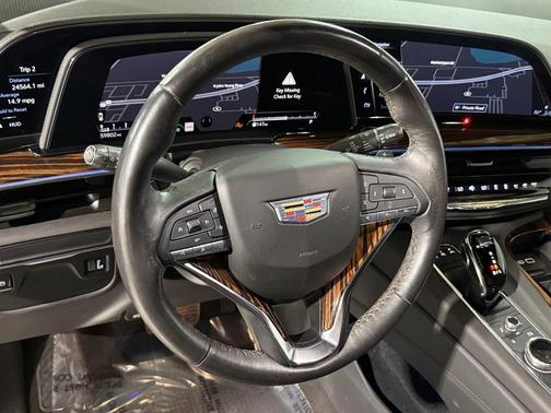 2022 Cadillac Escalade Premium Luxury