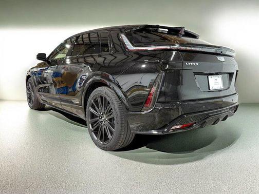 2026 Cadillac LYRIQ V