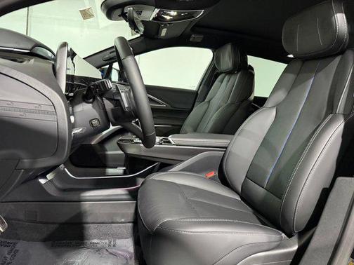 2026 Cadillac LYRIQ V