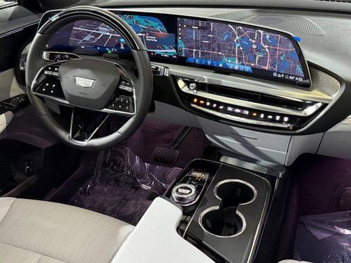 2026 Cadillac LYRIQ Premium Sport