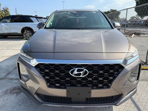 2019 Hyundai SANTA FE SE 2.4