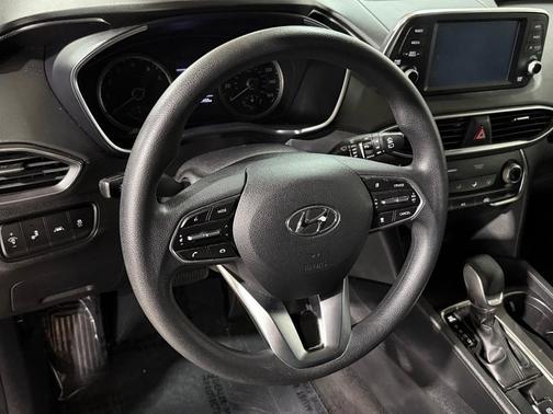 2019 Hyundai SANTA FE SE 2.4