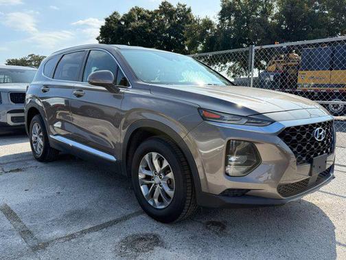 2019 Hyundai SANTA FE SE 2.4