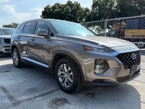 2019 Hyundai SANTA FE SE 2.4