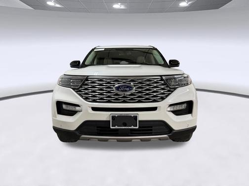 Star White Metallic Tri-Coat 2020 Ford Explorer Platinum