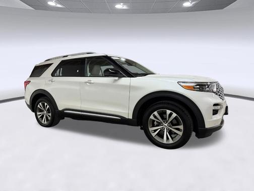Star White Metallic Tri-Coat 2020 Ford Explorer Platinum