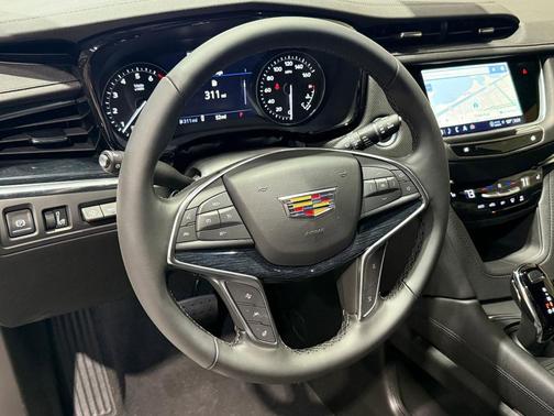 Argent Silver Metallic 2026 Cadillac XT5 Premium Luxury