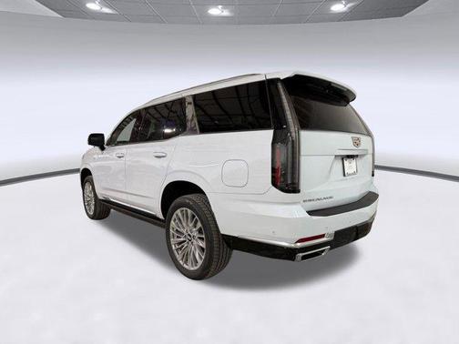 Vibrant White Tricoat 2026 Cadillac Escalade Luxury