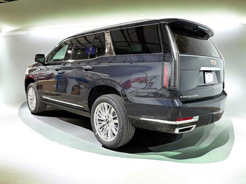 2026 Cadillac Escalade Luxury