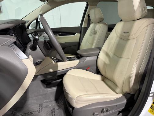 2023 Cadillac XT6 Premium Luxury FWD