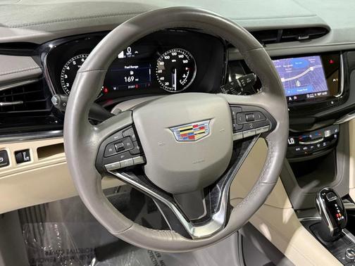 2023 Cadillac XT6 Premium Luxury FWD