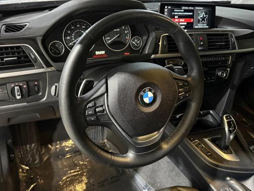 2018 BMW 330 330i