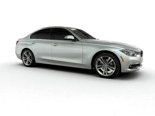 2018 BMW 330 330i