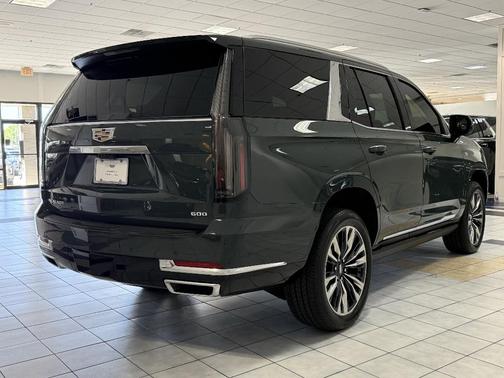 2025 Cadillac Escalade Premium Luxury