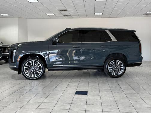 2025 Cadillac Escalade Premium Luxury