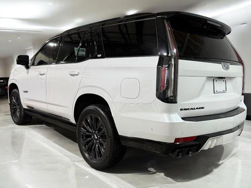 2023 Cadillac Escalade V-Series
