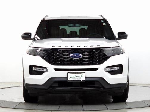 2024 Ford Explorer ST-Line