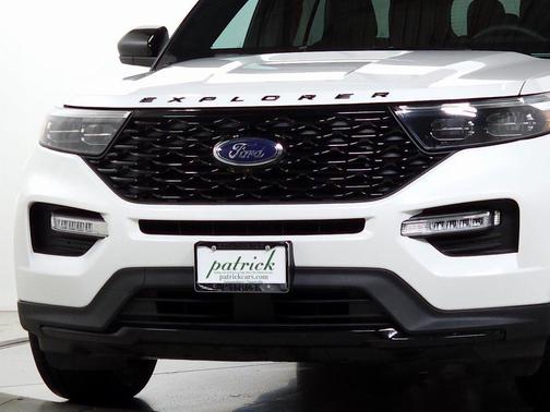 2024 Ford Explorer ST-Line