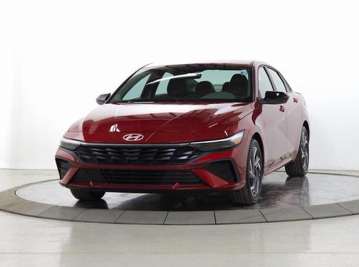 2025 Hyundai ELANTRA HEV SEL