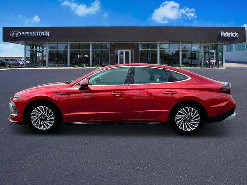 2025 Hyundai SONATA Hybrid Limited