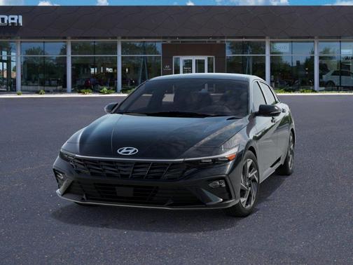 2025 Hyundai ELANTRA HEV SEL